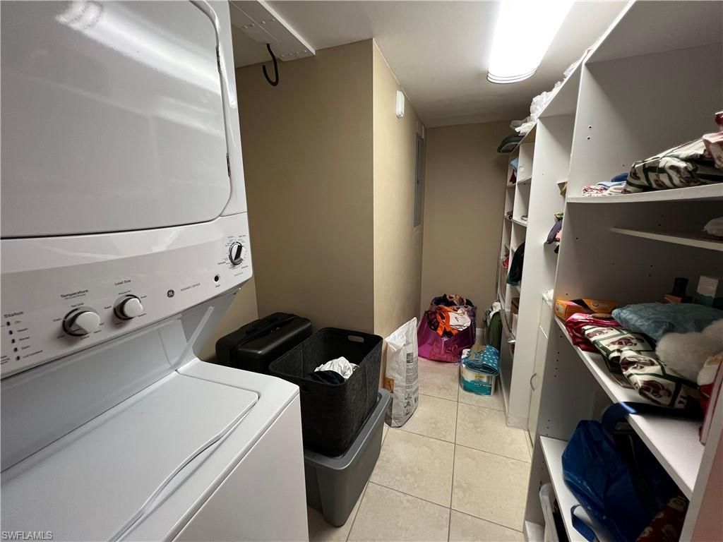 3051 Sandpiper Bay Cir, Unit I102, Naples, FL 34112 Photo