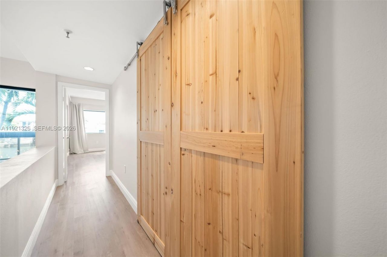 429 Poinciana Island Dr, Unit 1415, Sunny Isles Beach, FL 33160 Photo