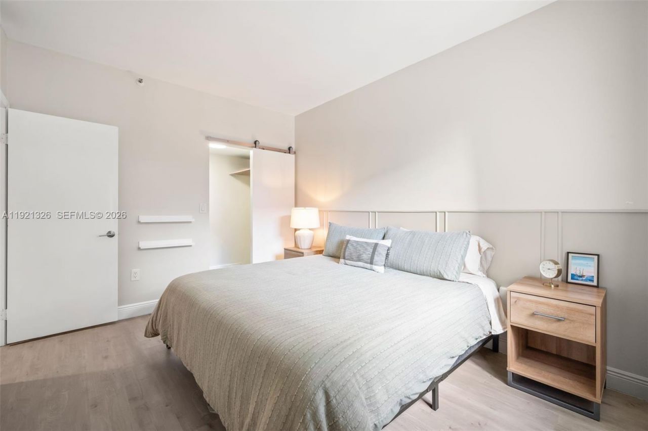 429 Poinciana Island Dr, Unit 1415, Sunny Isles Beach, FL 33160 Photo