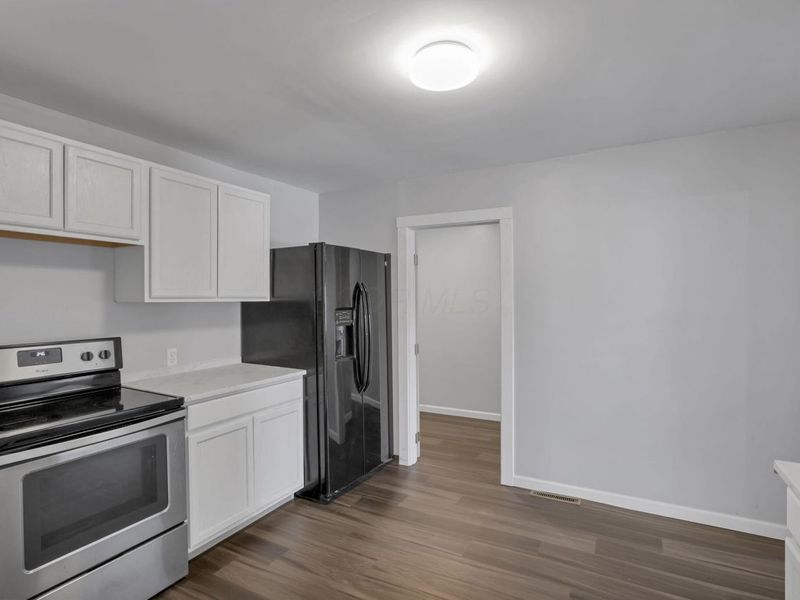 60 W Harrison Street, Newark, OH 43055 Photo 11