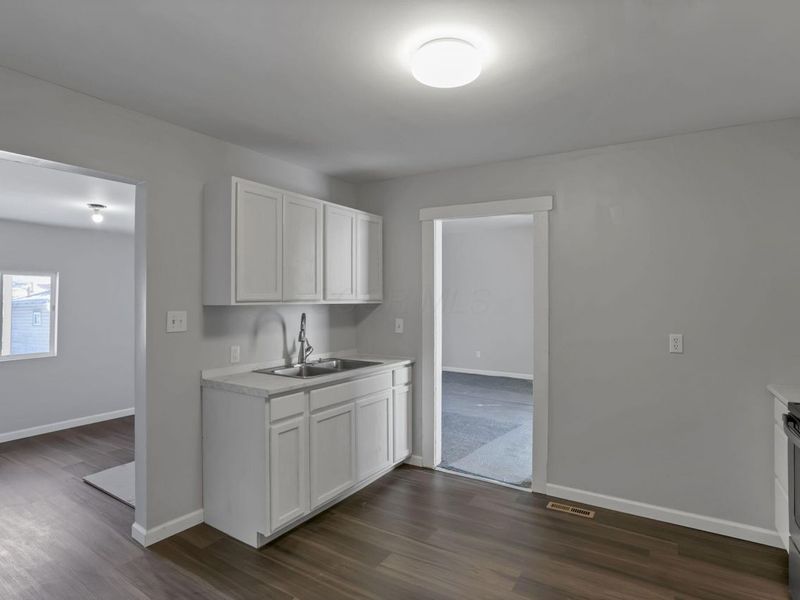 60 W Harrison Street, Newark, OH 43055 Photo 13