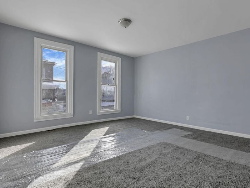 60 W Harrison Street, Newark, OH 43055 Photo 5