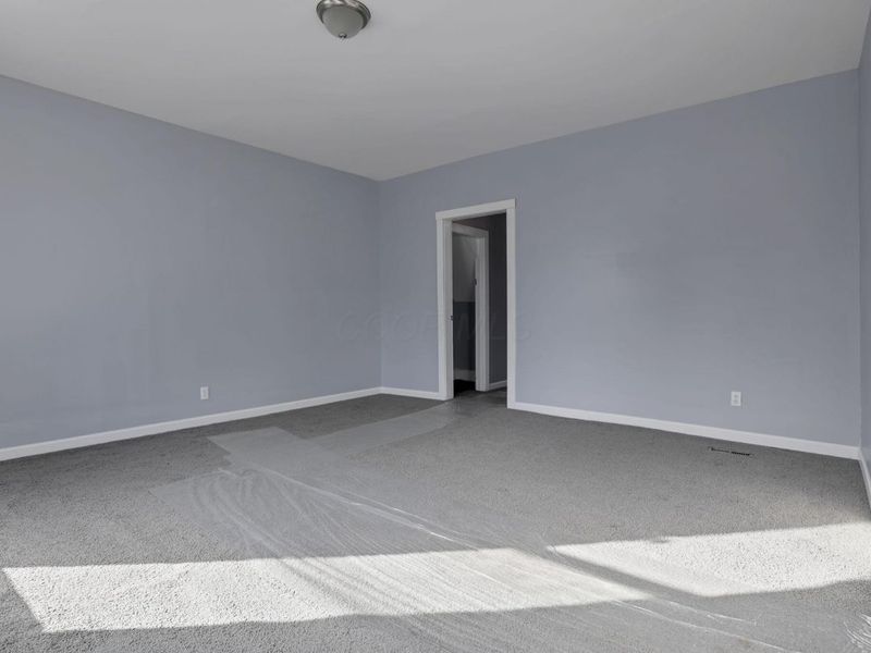 60 W Harrison Street, Newark, OH 43055 Photo 6