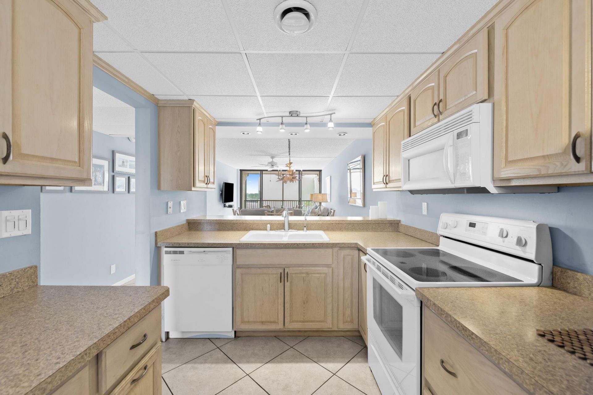 15 Royal Palm Way, Unit 505, Boca Raton, FL 33432 Photo