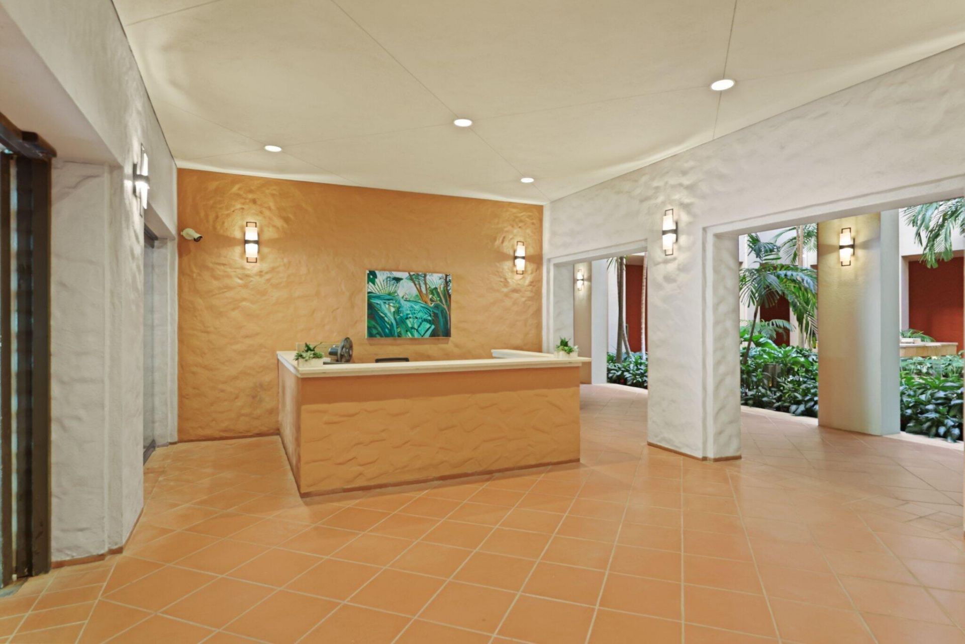 2 N Breakers Row, Unit S32, Palm Beach, FL 33480 Photo