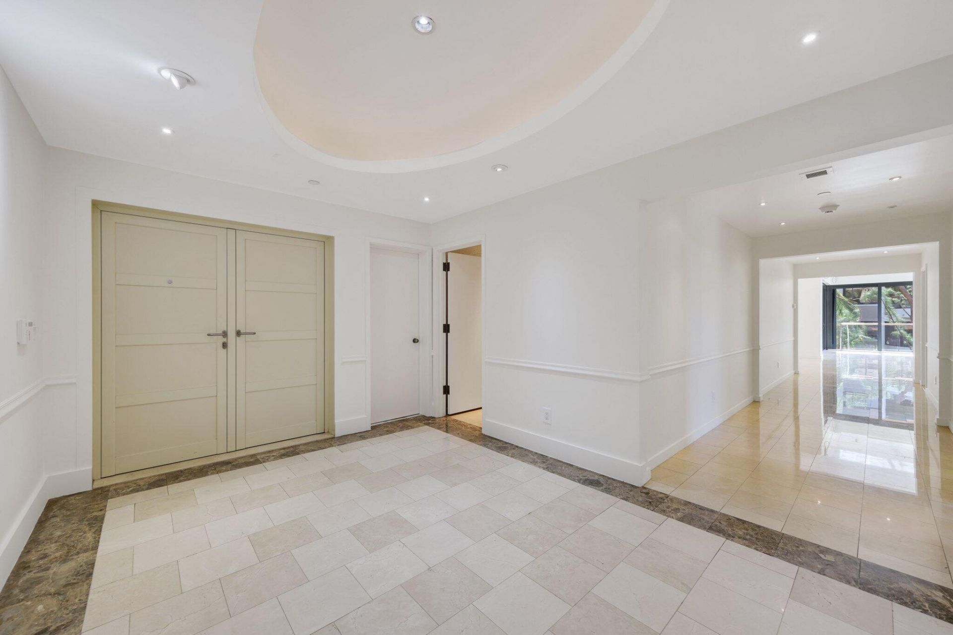 2 N Breakers Row, Unit S32, Palm Beach, FL 33480 Photo