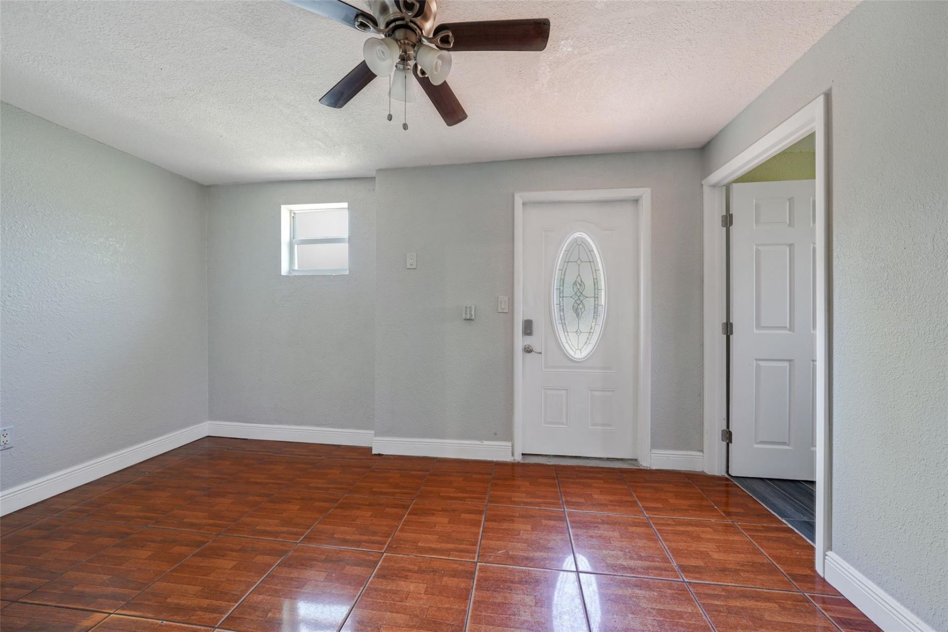 413 NW 100th Terrace, Miami, FL 33150 Photo