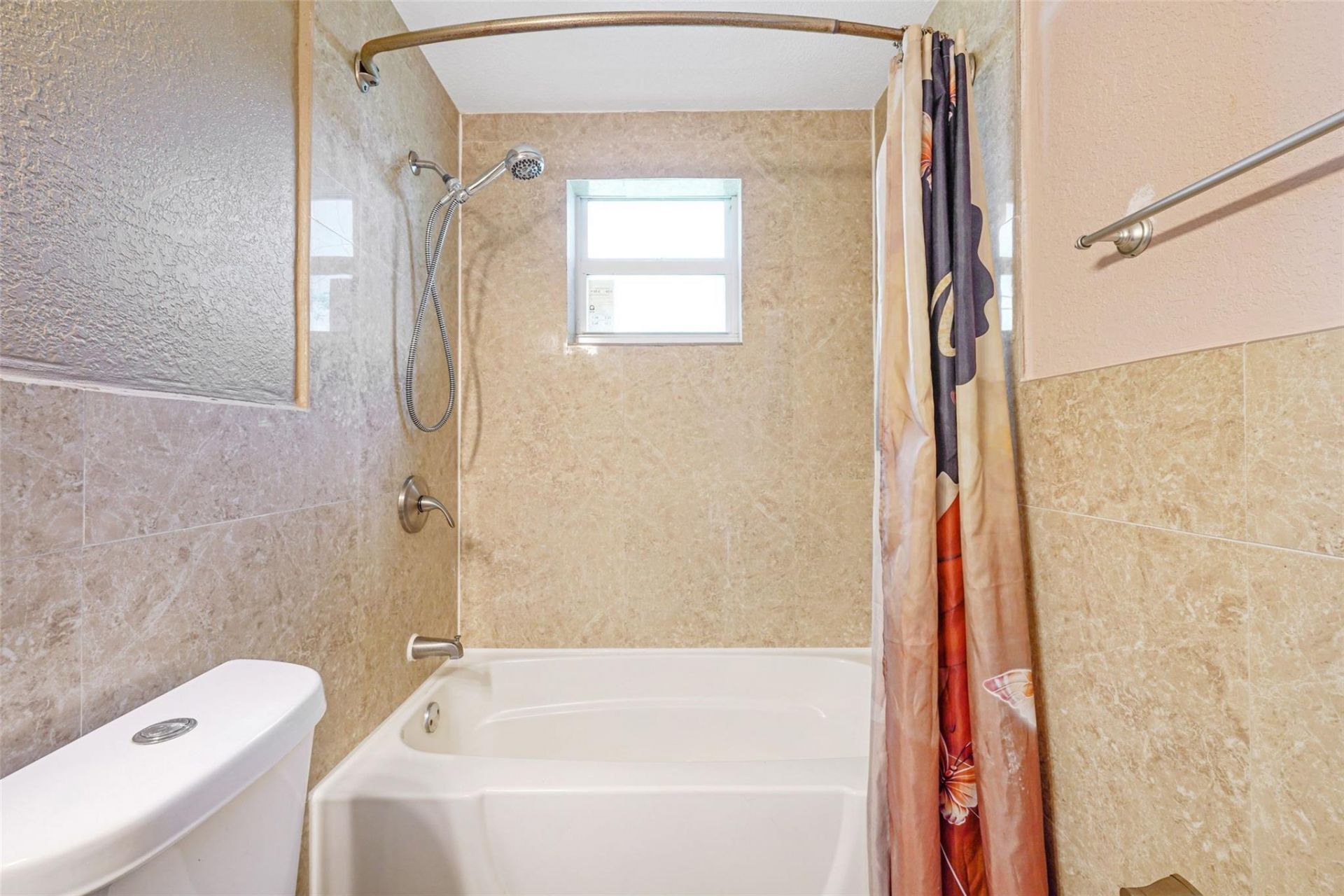 413 NW 100th Terrace, Miami, FL 33150 Photo