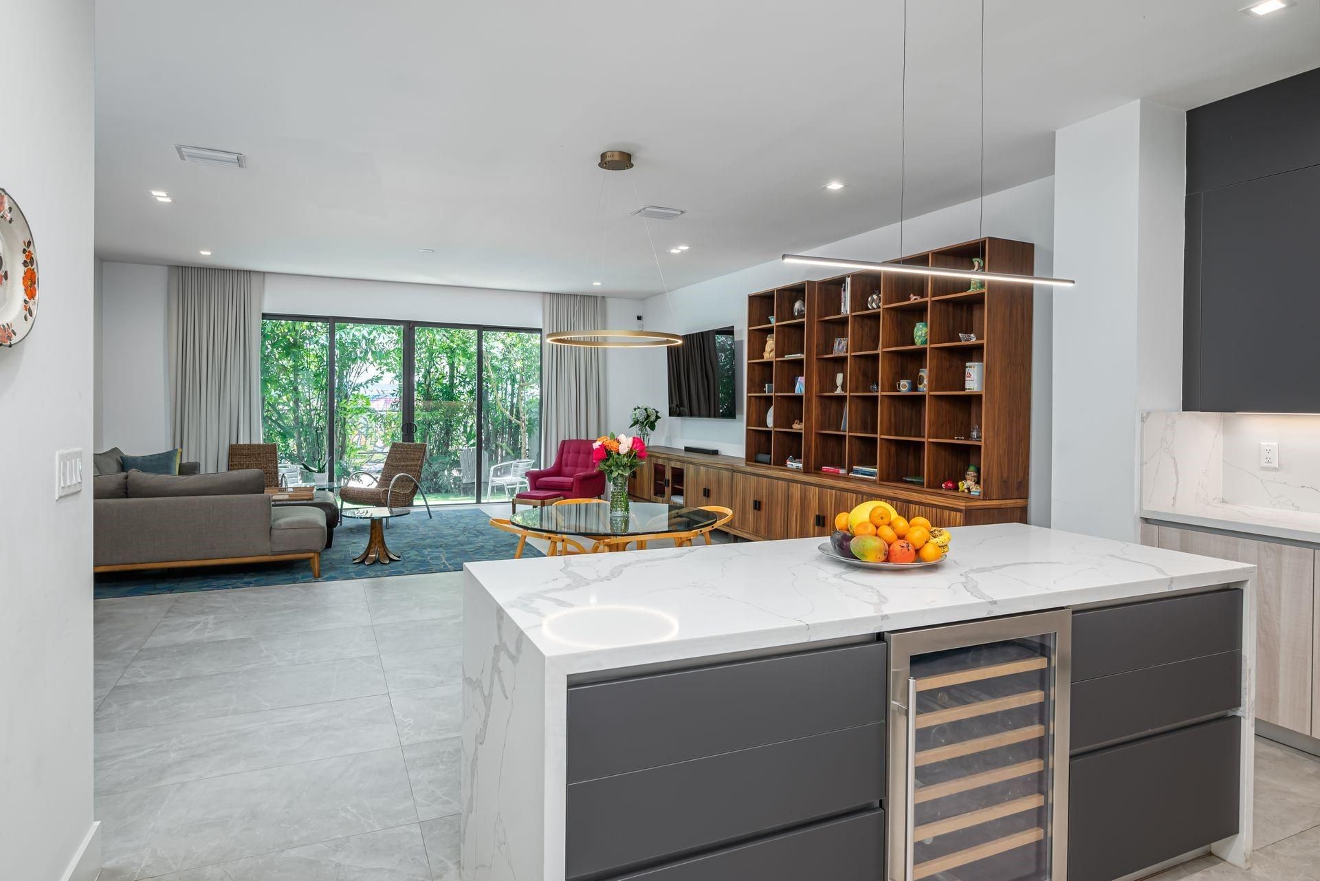 6864 SW 80th Street, Miami, FL 33143 Photo