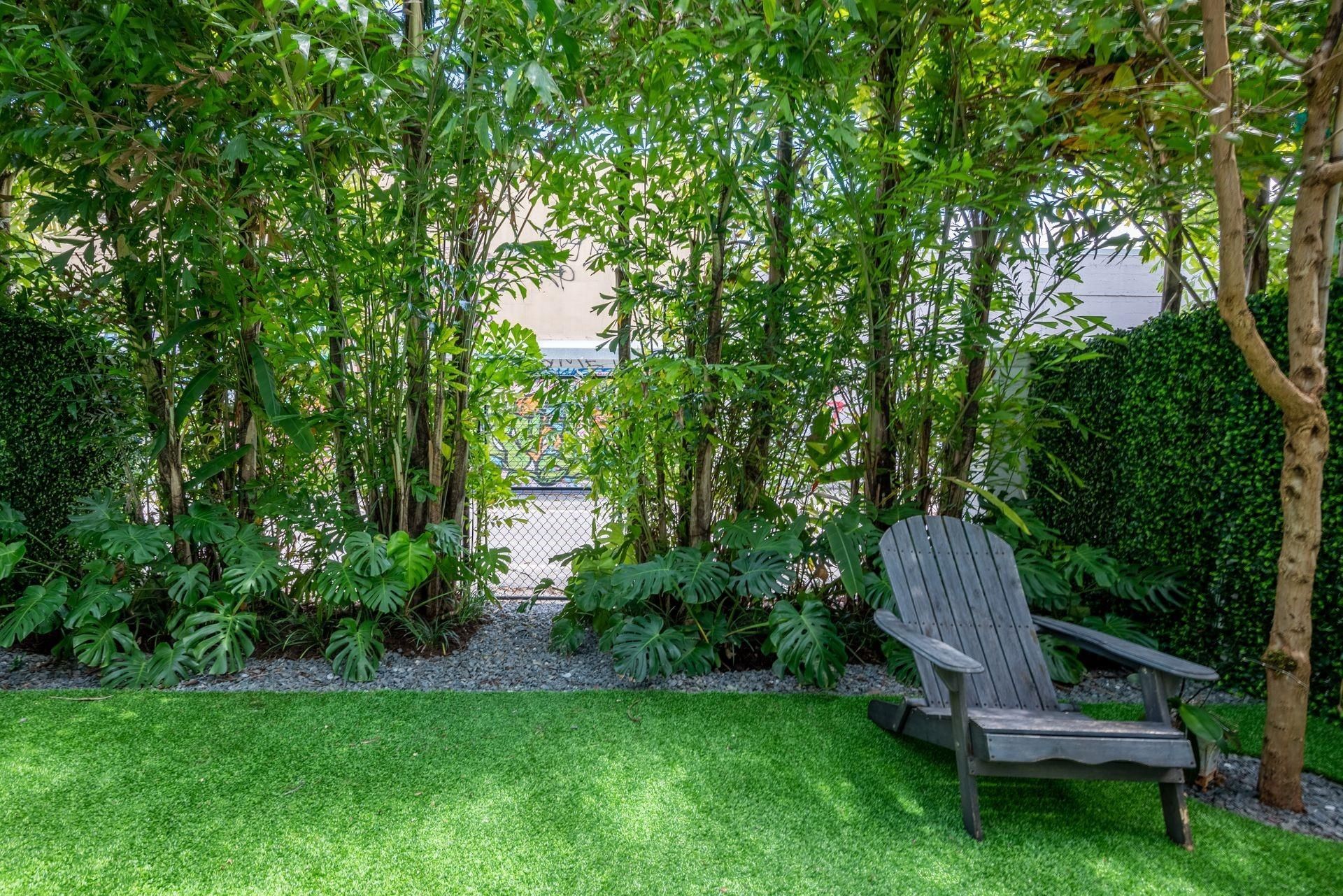 6864 SW 80th Street, Miami, FL 33143 Photo