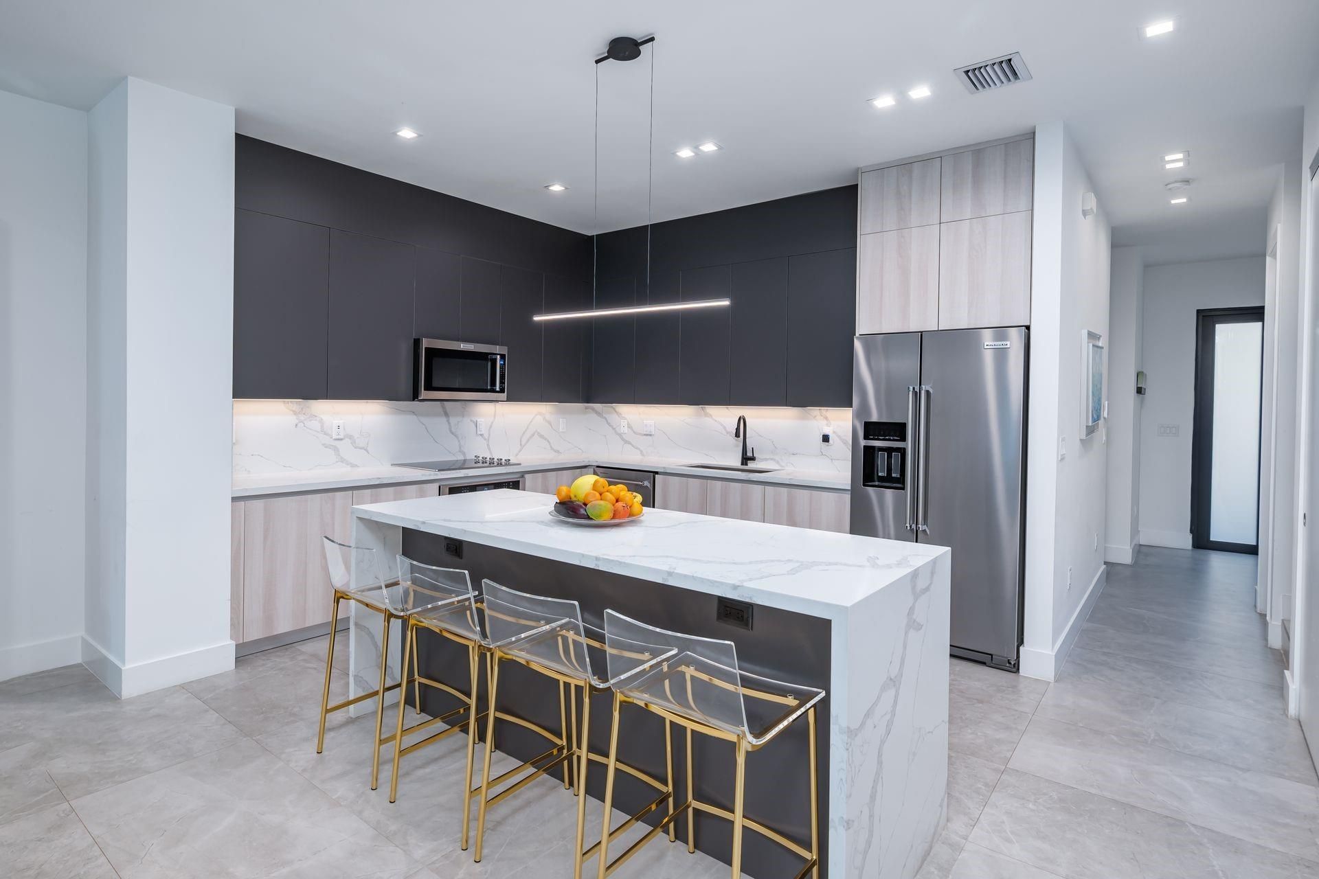 6864 SW 80th Street, Miami, FL 33143 Photo