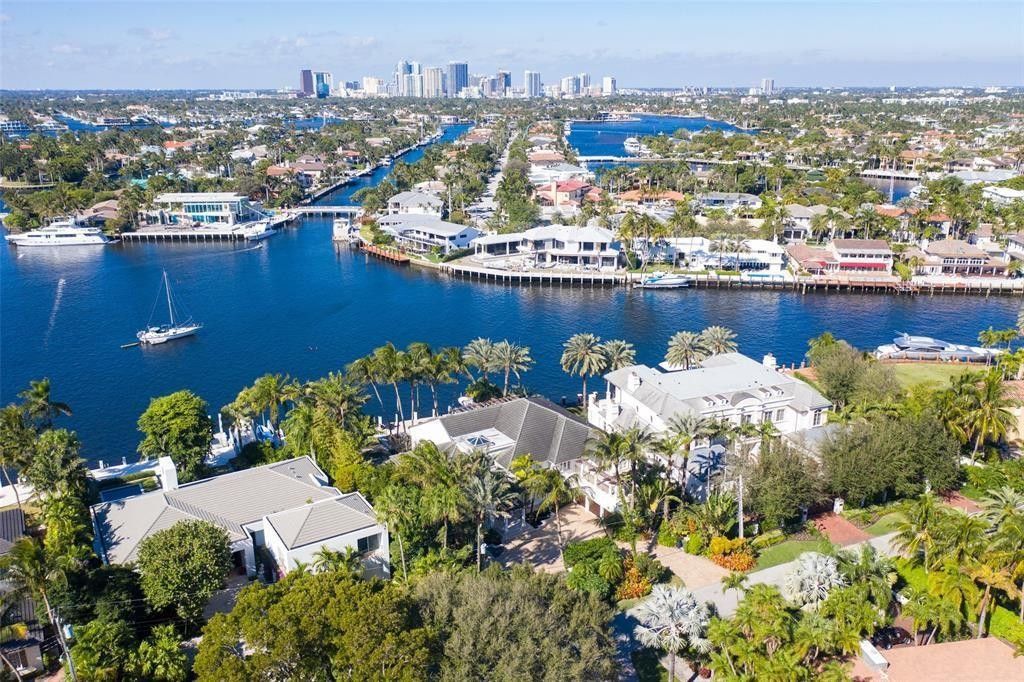 1313 E Lake Drive, Fort Lauderdale, FL 33316 Photo