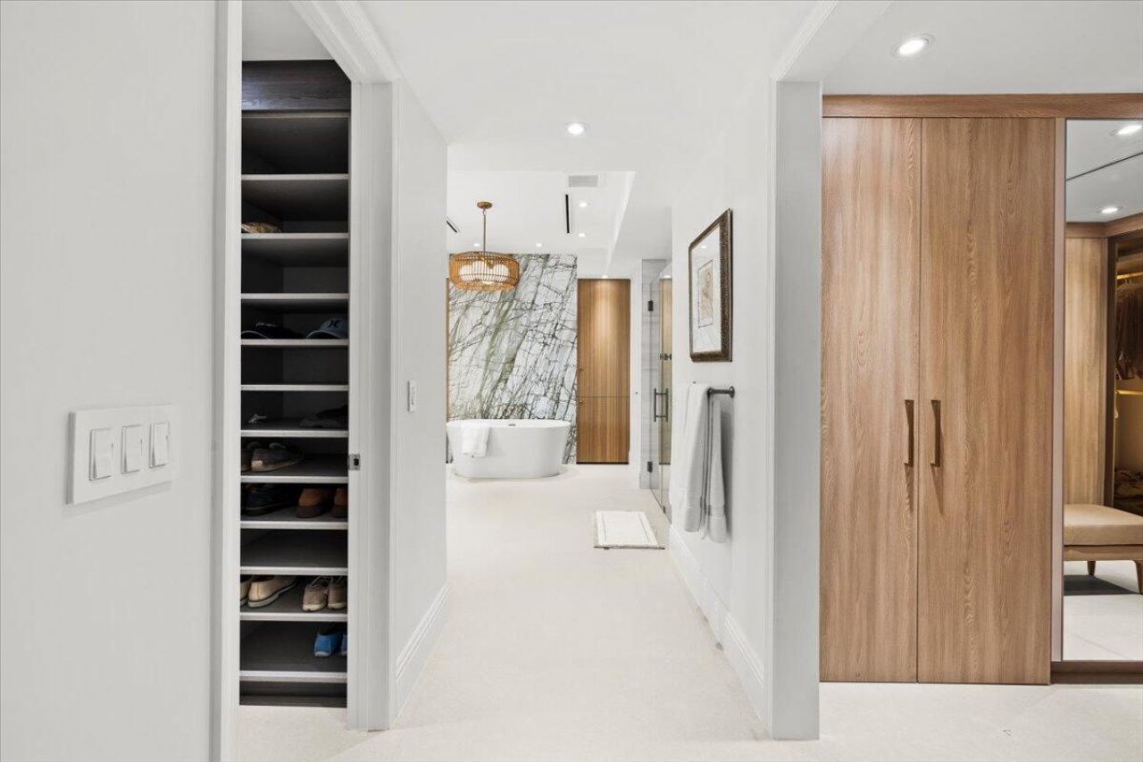 1313 E Lake Drive, Fort Lauderdale, FL 33316 Photo