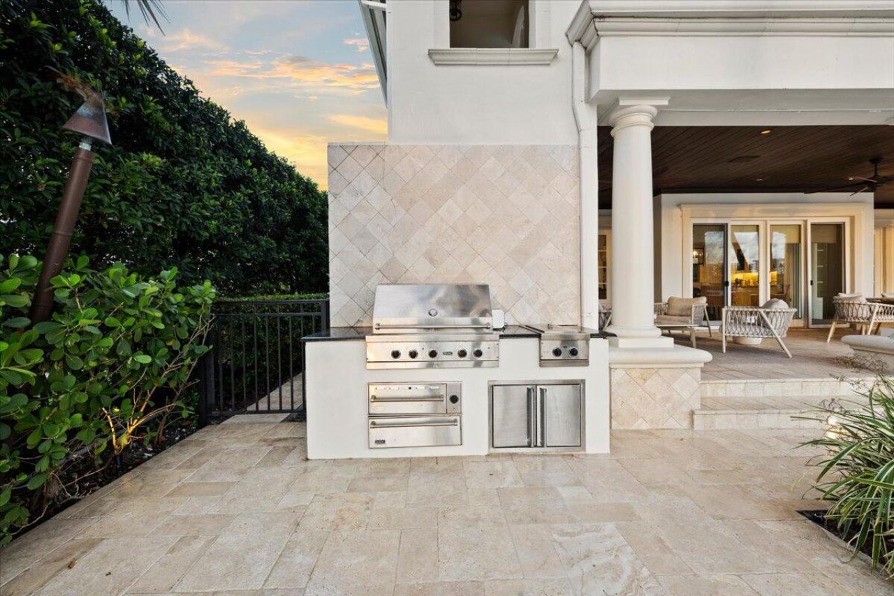 1313 E Lake Drive, Fort Lauderdale, FL 33316 Photo