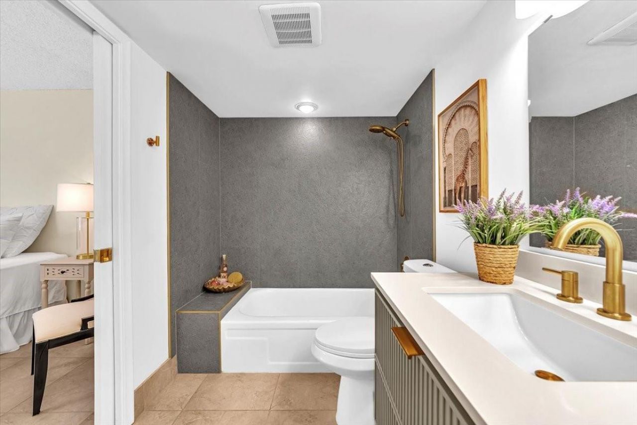 2102 Lucaya Bend, Unit K2, Coconut Creek, FL 33066 Photo