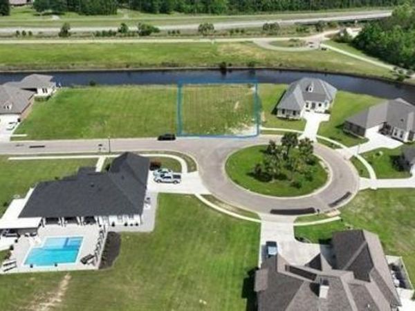 21416 YELLOW FIN Drive, Springfield, LA 70462