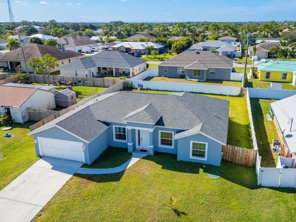 2020 SW Imperial St, Port St. Lucie, FL 34987