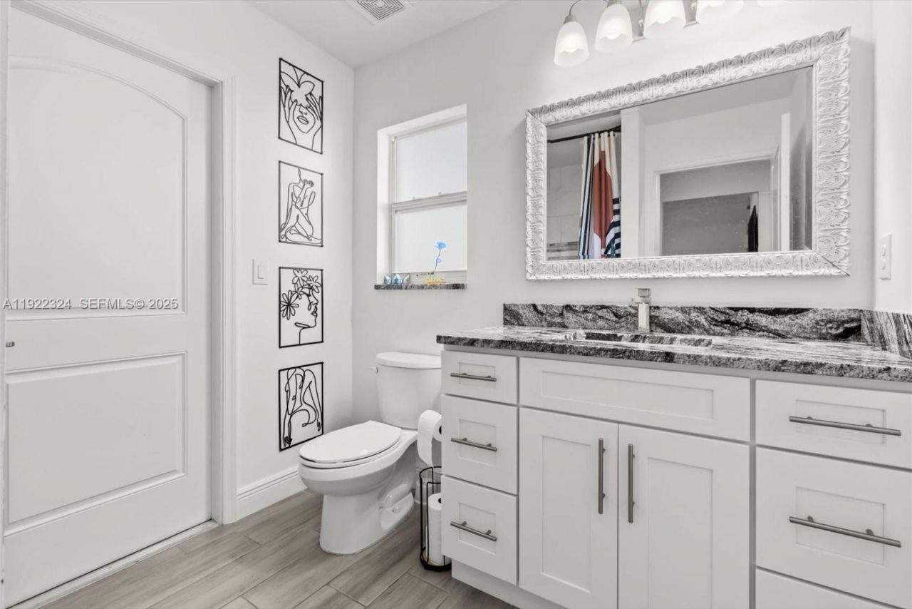 2020 SW Imperial St, Port Saint Lucie, FL 34987 Photo