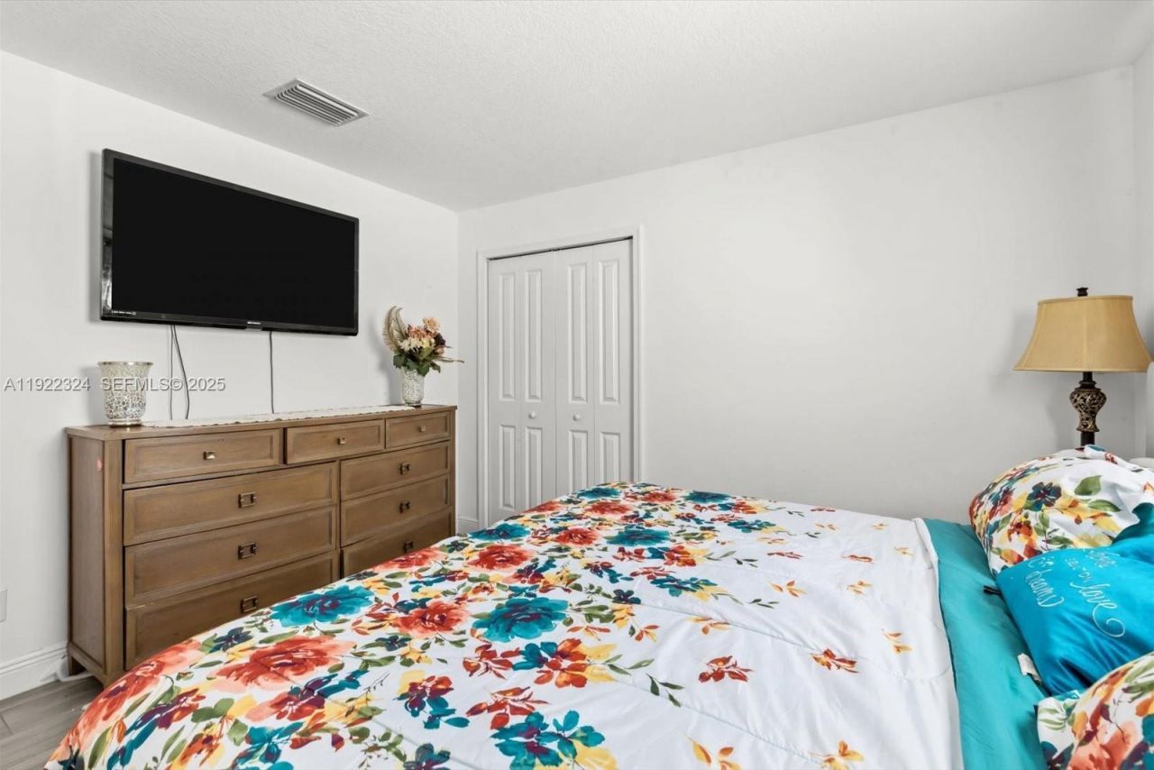 2020 SW Imperial St, Port Saint Lucie, FL 34987 Photo