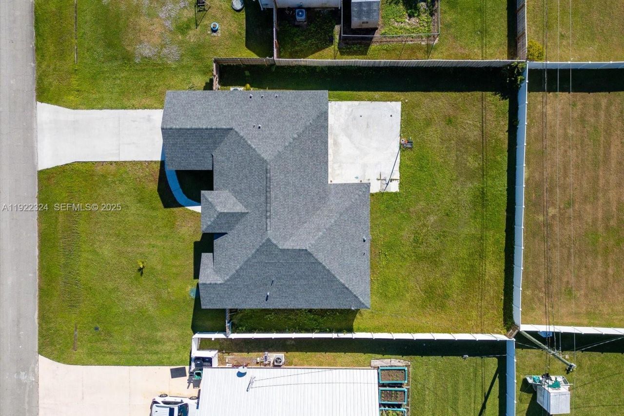 2020 SW Imperial St, Port Saint Lucie, FL 34987 Photo