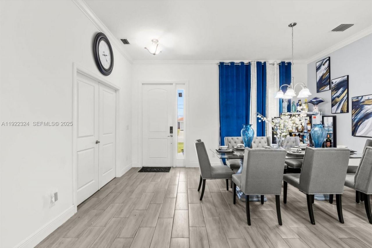 2020 SW Imperial St, Port Saint Lucie, FL 34987 Photo