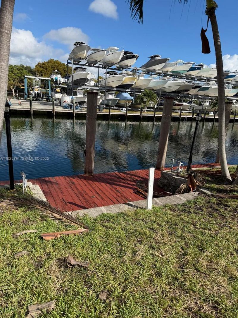 2015 Arch Creek Dr, Unit hse, North Miami, FL 33181 Photo