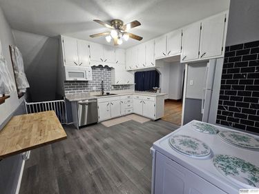 1029 E Military Avenue, Fremont, NE 68025