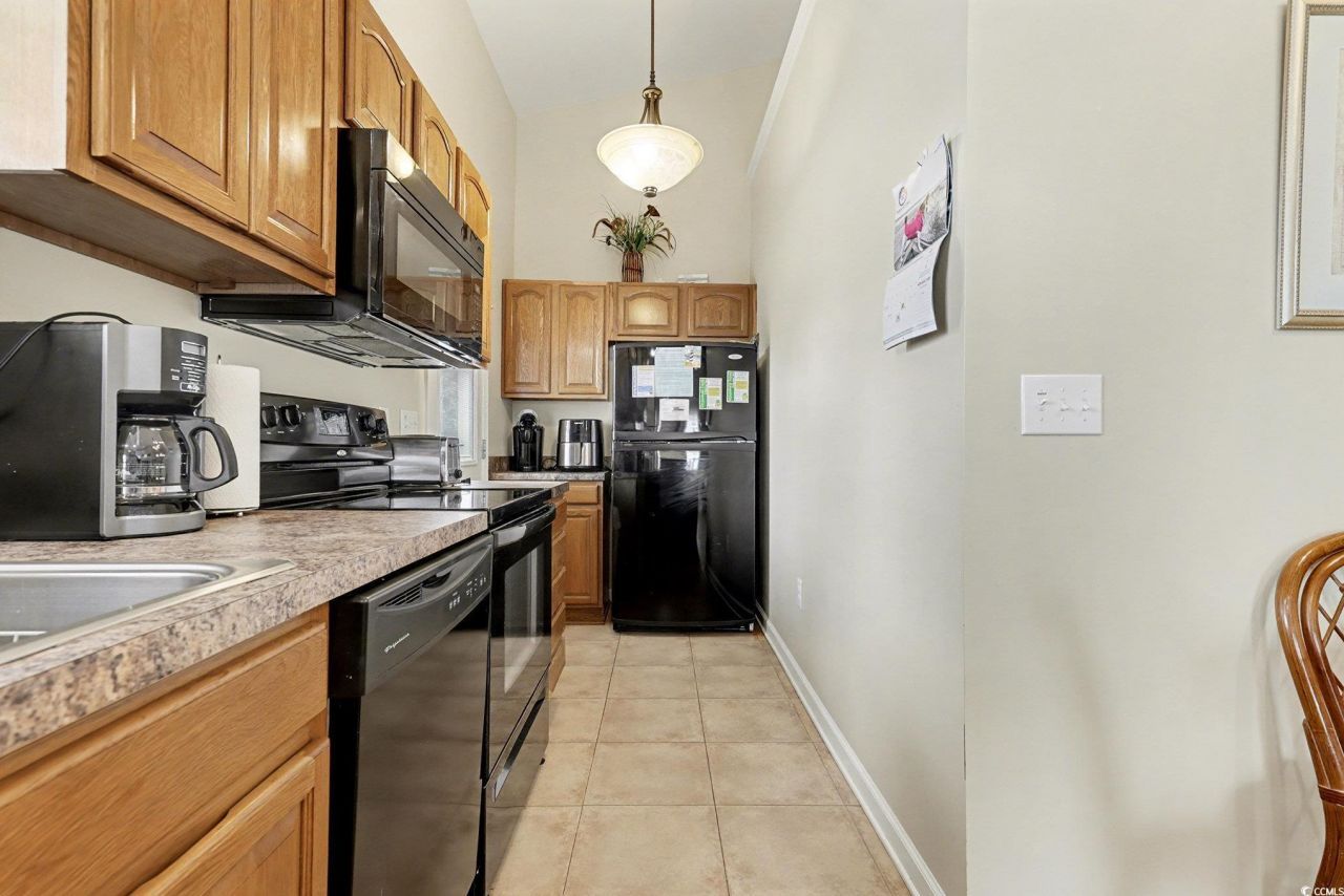 6001-m42 South Kings Hwy. Photo 15