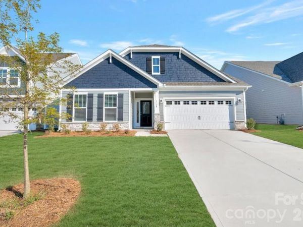 1320 Fremont Drive, Wingate, NC 28174