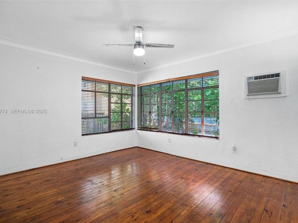 1611 Euclid Ave, Unit 8, Miami Beach, FL 33139