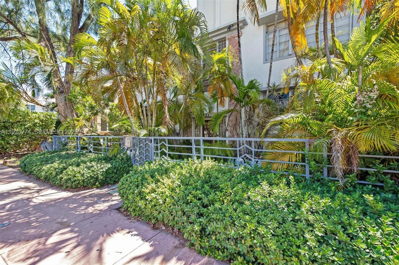 1611 Euclid Ave, Unit 8, Miami Beach, FL 33139 Photo