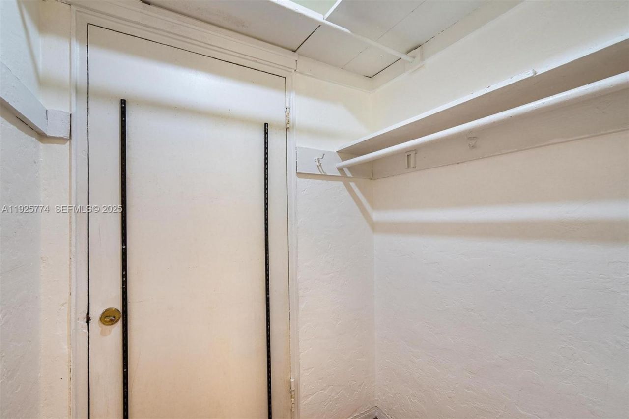 1611 Euclid Ave, Unit 8, Miami Beach, FL 33139 Photo