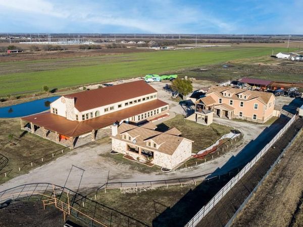 9141 County Road 591 , Nevada, TX 75173