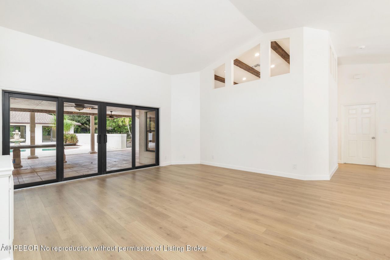 6725 Katherine Road, West Palm Beach, FL 33413 Photo