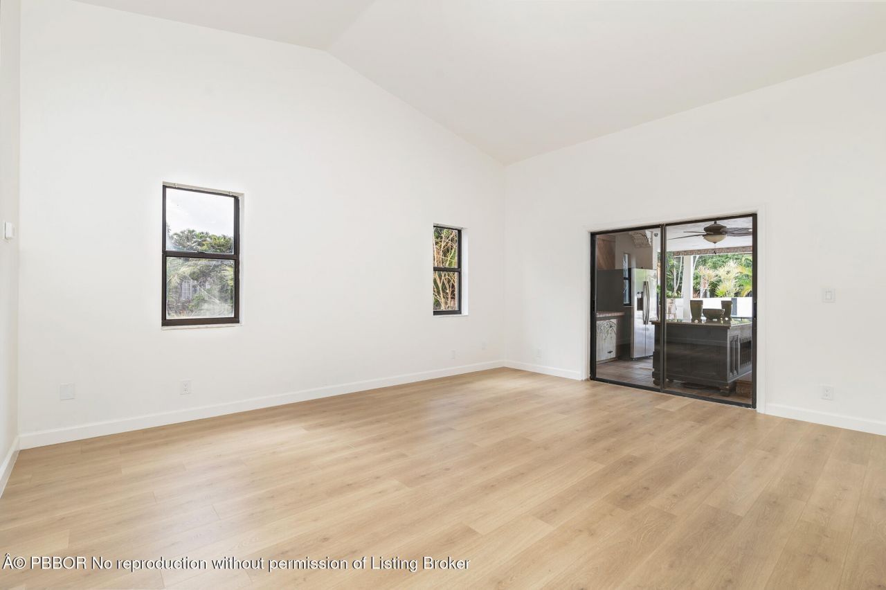 6725 Katherine Road, West Palm Beach, FL 33413 Photo