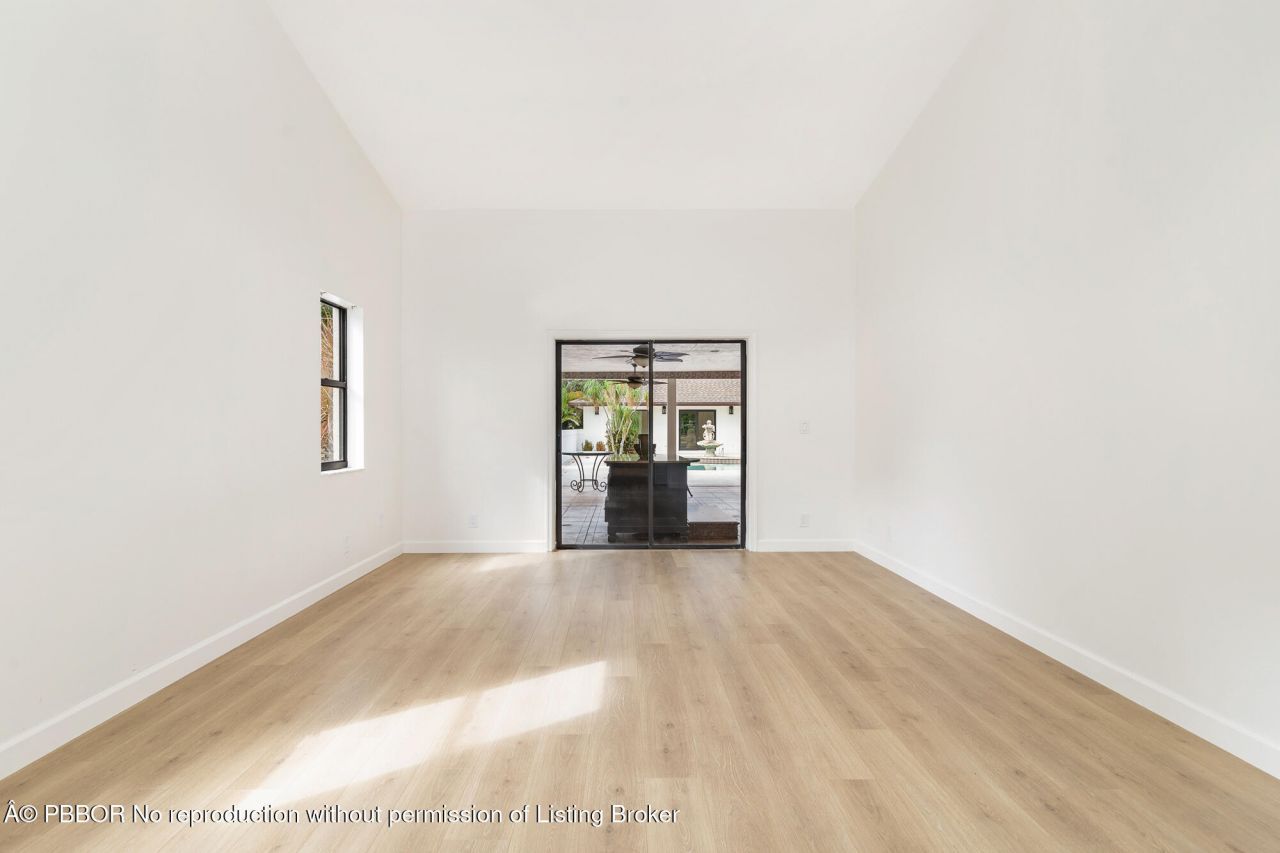 6725 Katherine Road, West Palm Beach, FL 33413 Photo