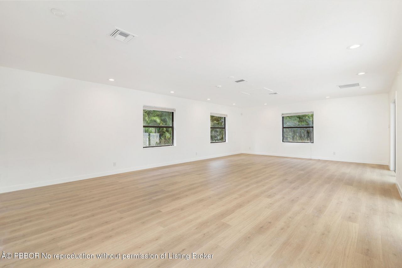 6725 Katherine Road, West Palm Beach, FL 33413 Photo