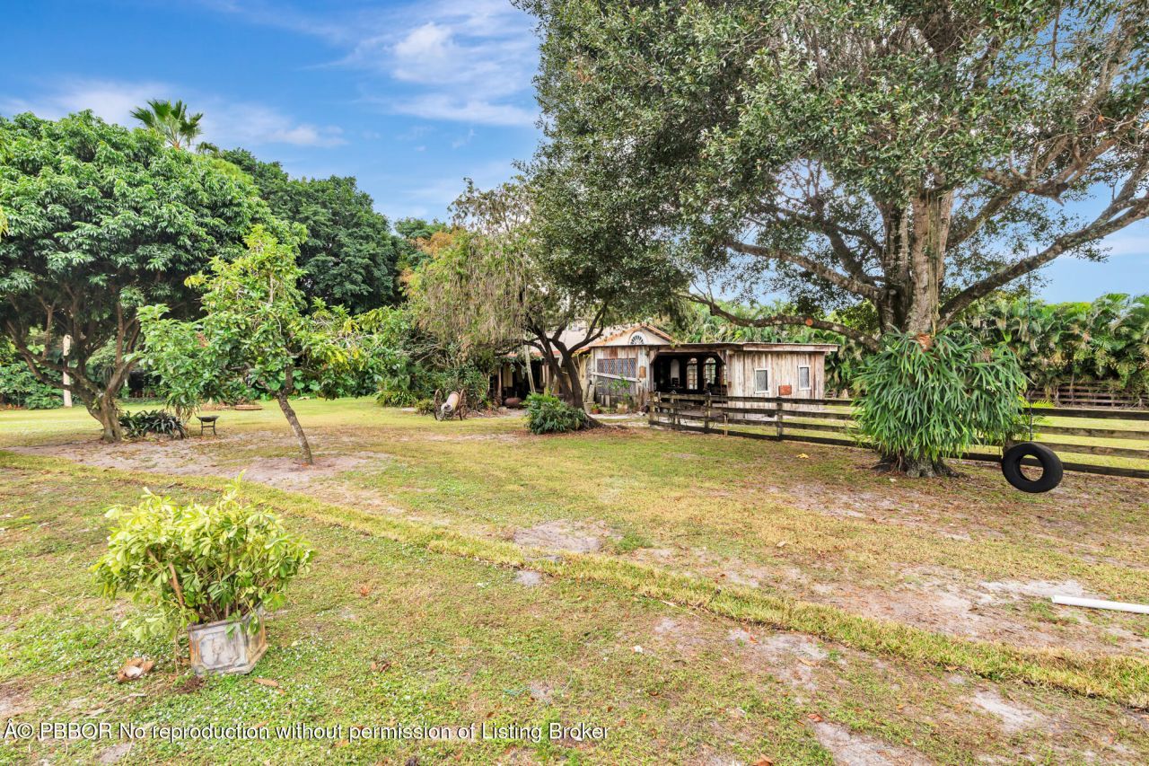 6725 Katherine Road, West Palm Beach, FL 33413 Photo