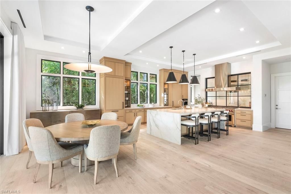 2231 Forrest Ln, Naples, FL 34102 Photo