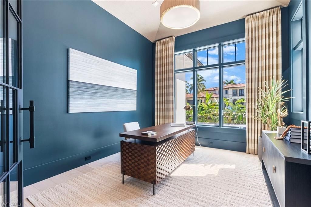 2231 Forrest Ln, Naples, FL 34102 Photo