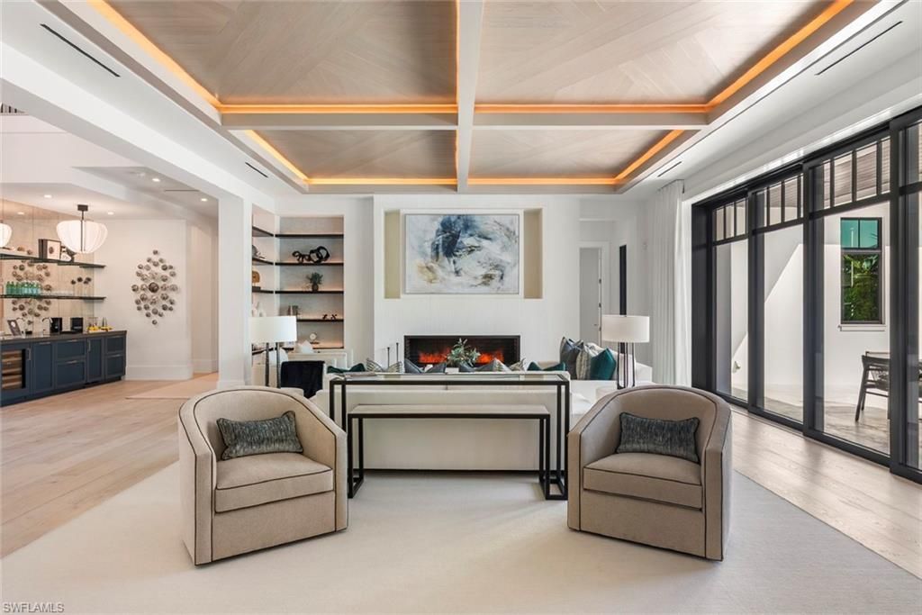 2231 Forrest Ln, Naples, FL 34102 Photo