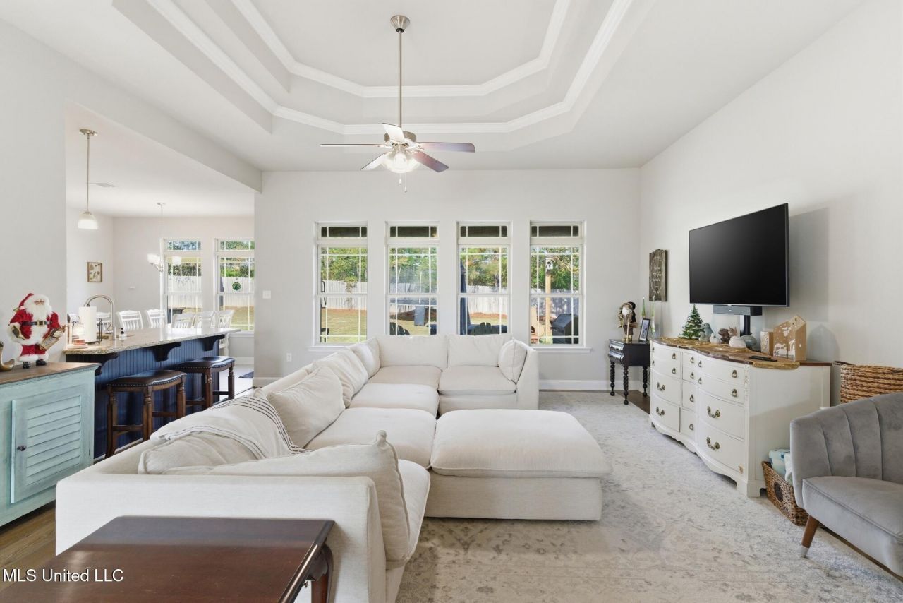 26 E Yellowstone Road Hattiesburg, MS 39401