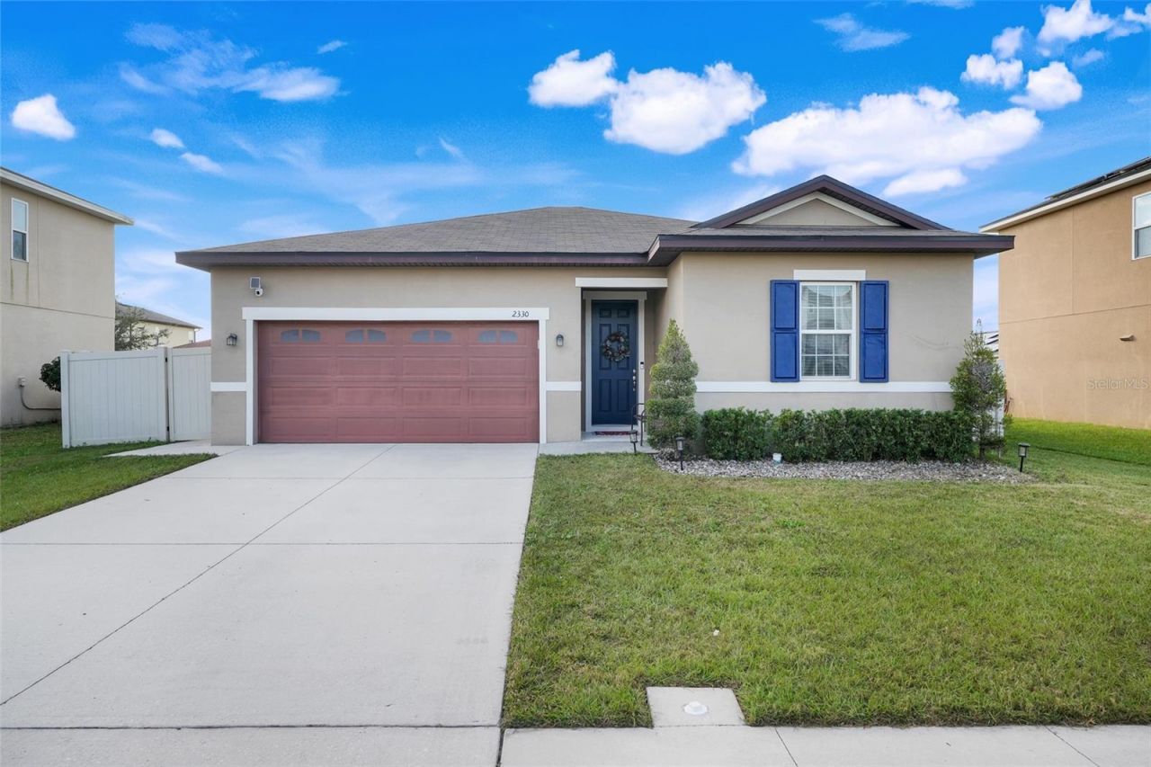 2330 Wadeview Loop, Saint Cloud, FL 34769 Main Photo