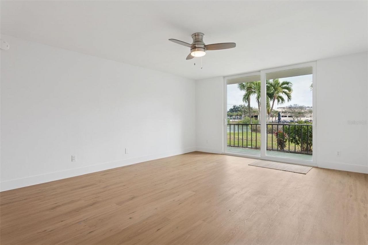 7405 Bay Island Drive S, Unit 123, South Pasadena, FL 33707 Photo