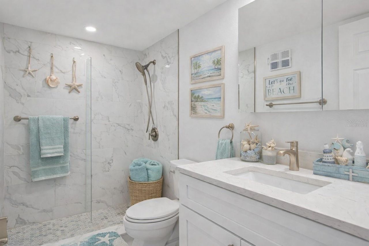 7405 Bay Island Drive S, Unit 123, South Pasadena, FL 33707 Photo