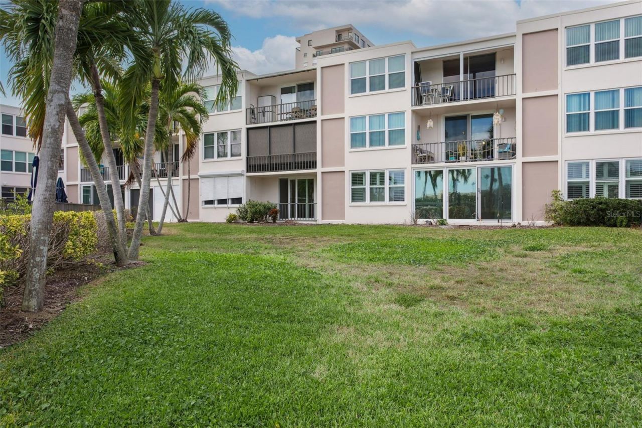 7405 Bay Island Drive S, Unit 123, South Pasadena, FL 33707 Photo