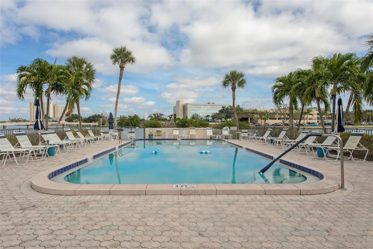 7405 Bay Island Drive S, Unit 123, South Pasadena, FL 33707 Photo