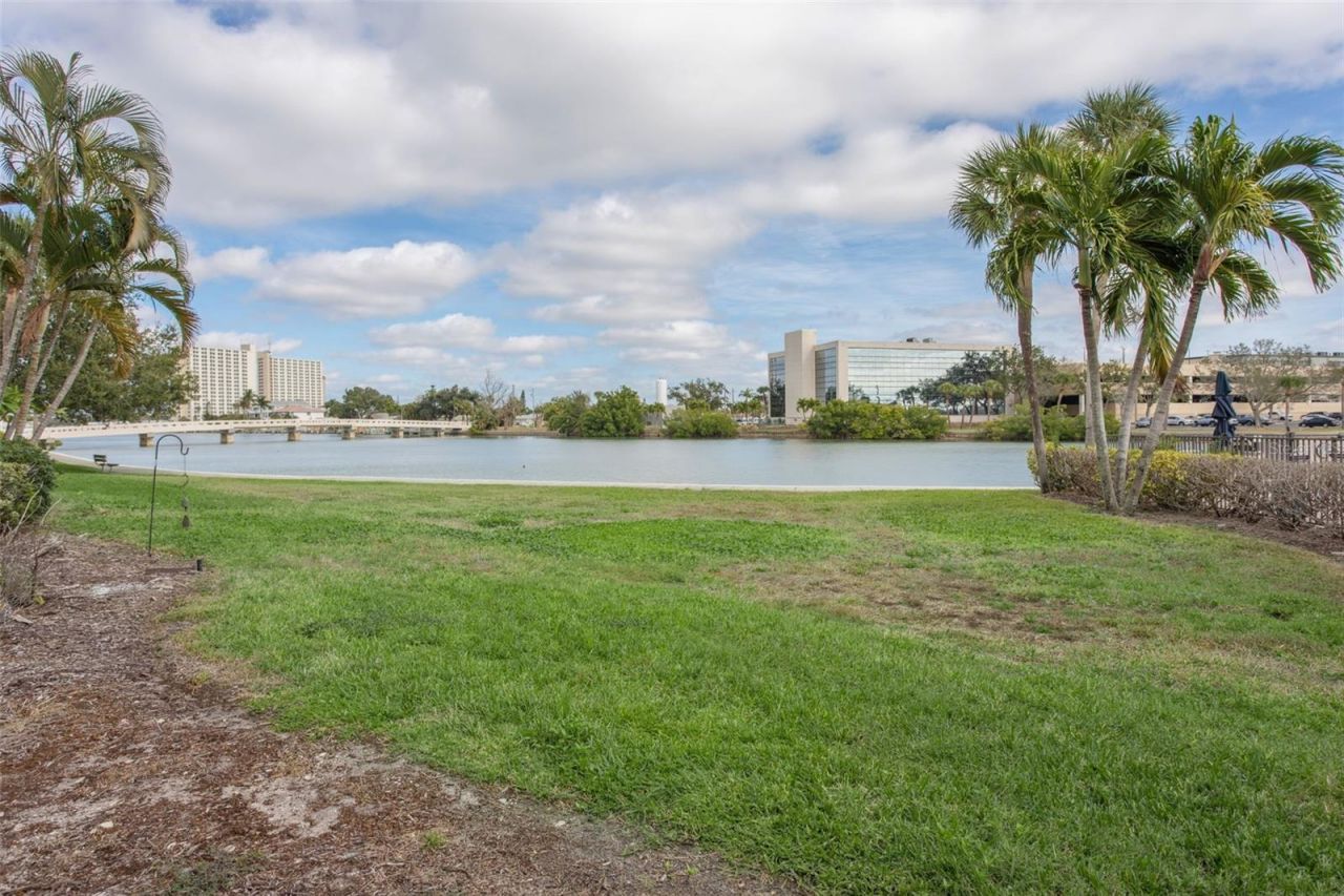 7405 Bay Island Drive S, Unit 123, South Pasadena, FL 33707 Photo