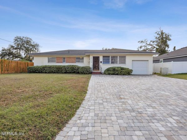 5714 ADAIR Circle, Jacksonville, FL 32210