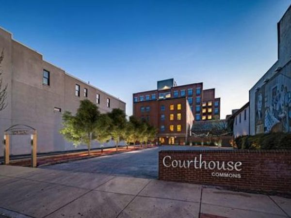 50 N DUKE STREET, Unit 401, YORK, PA 17401